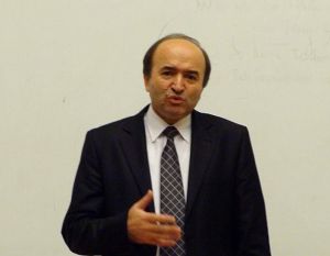 Tudorel Toader (Sursa foto: Facebook)